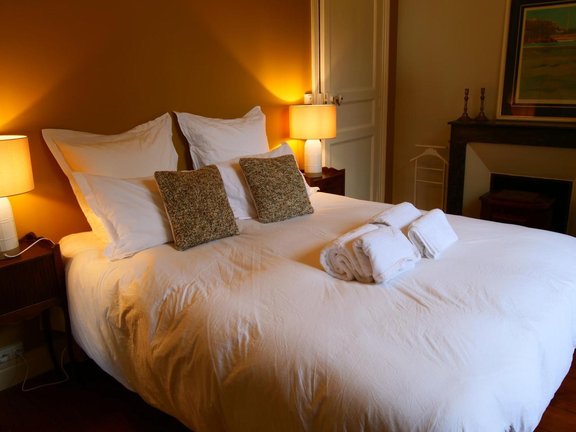 Bed and Breakfast Domaine Du Cloitre Pleneuf-Val-Andre Exteriér fotografie